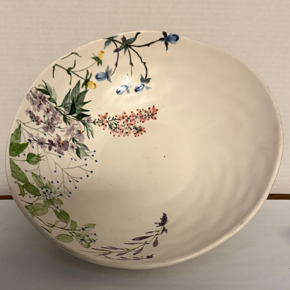 Hand-Painted Floral Ceramic Bowl in White and Pastel Colors